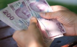 Milyonlar nefesini tuttu! Asgari ücret için Salı günü bekleniyor
