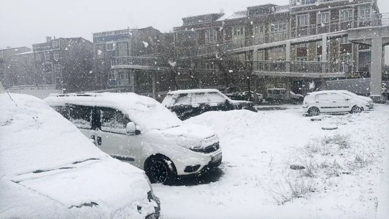 Valilik açıkladı! 21 Şubat 2025 okullar pek çok ilde tatil edildi